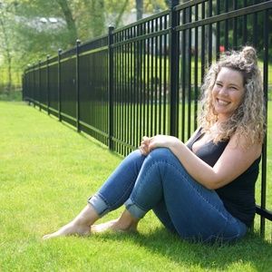 Meet your Posher, Angela